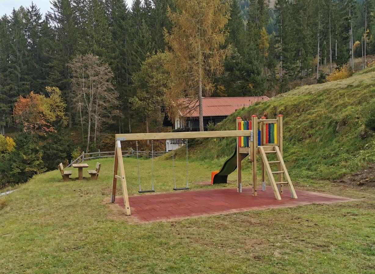 Ferienhaeuser Troester Bad Kleinkirchheim Luaran gambar