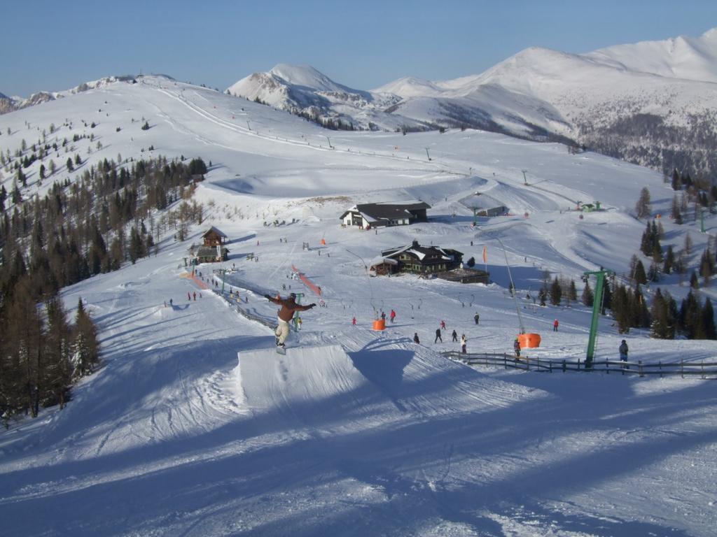 Ferienhaeuser Troester Bad Kleinkirchheim Luaran gambar