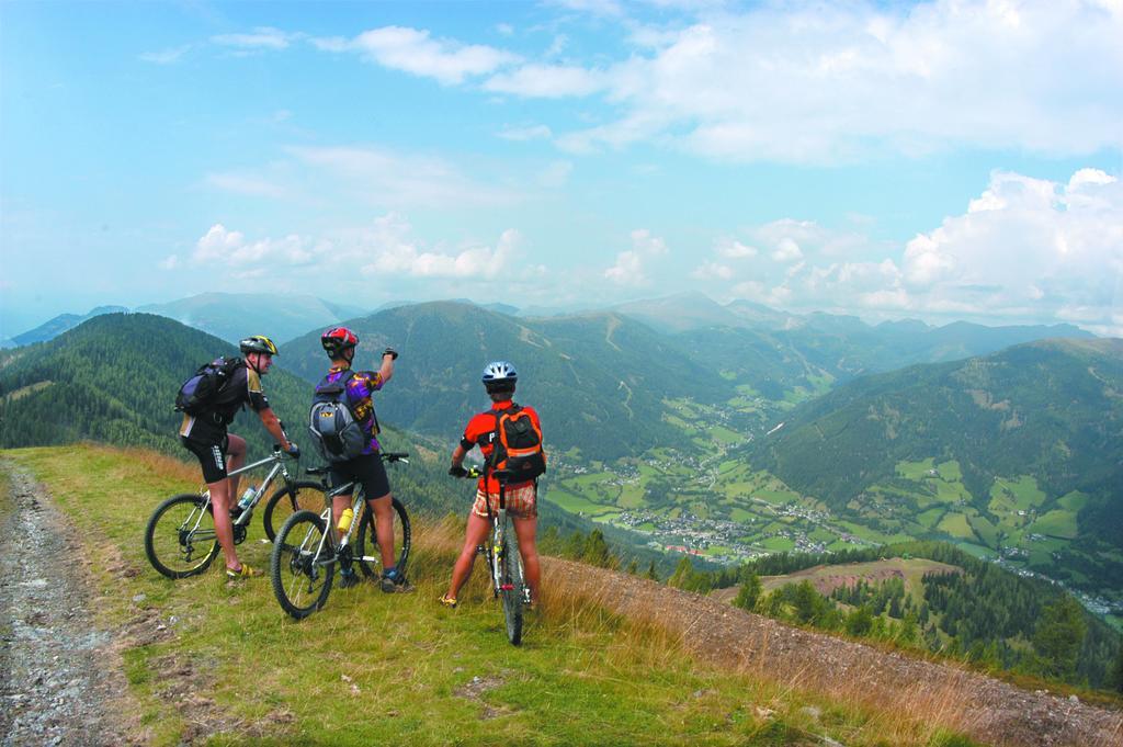 Ferienhaeuser Troester Bad Kleinkirchheim Luaran gambar