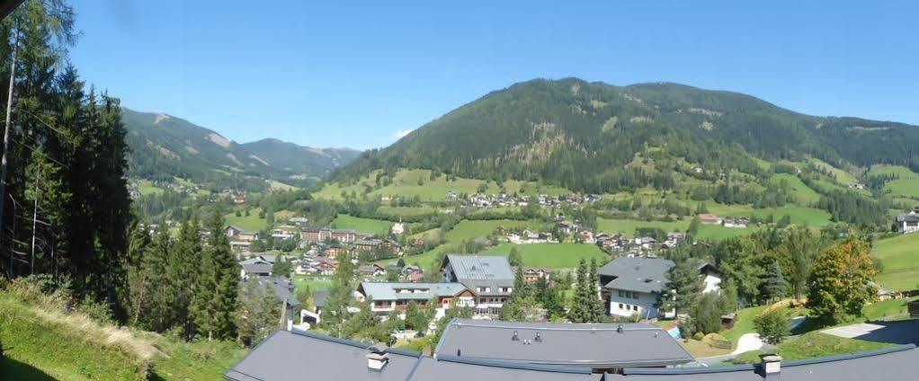 Ferienhaeuser Troester Bad Kleinkirchheim Luaran gambar